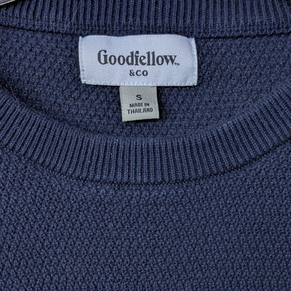 Men's Navy Blue Longsleeve Waffle Knit Sweater - Picture 4 of 5